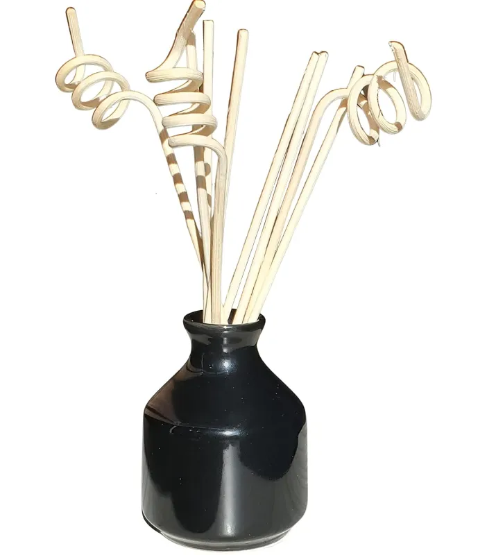 [Apply 4% Coupon] Pure Source India Ceramic Decorative Flower Vase for Living Room (Black) Rs. 72
