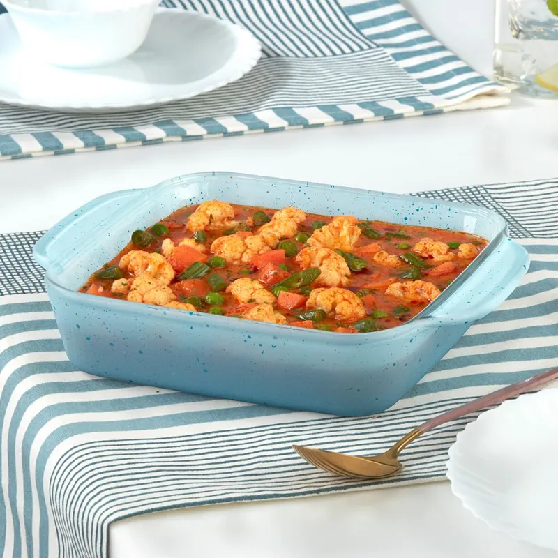 Borosil 800 ml Baking & Serving Dish with Handle | Borosilicate Glass Square Shape Bakeware and Serveware Casserole Dish Tray | Microwave, Oven & Rs. 501