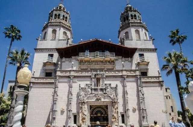 World's 13 Most Beautiful Castles In The USA