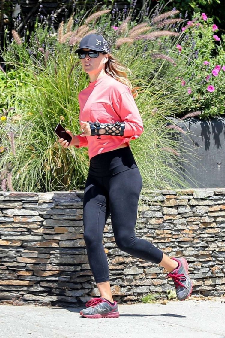 Ali Larter Spotted Jogging In Santa Monica