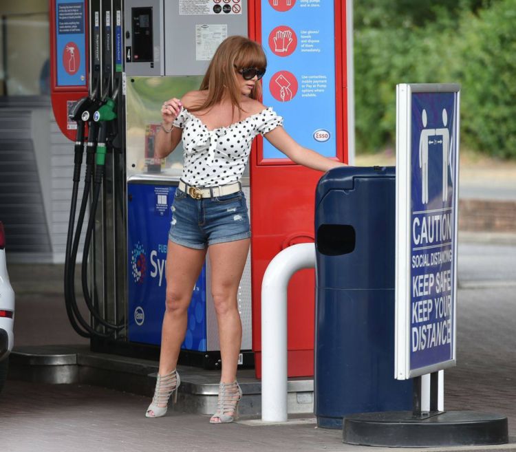 Summer Monteys-Fullam Candids In Heels And Shorts Out In Canterbury