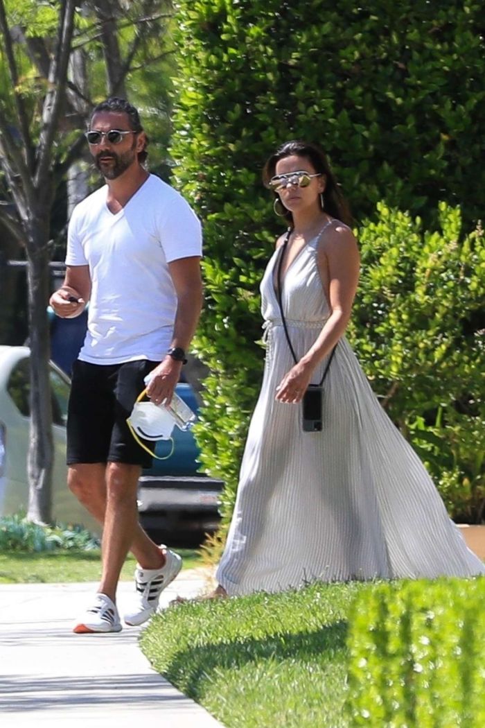 Eva Longoria Spotted House Hunting In Beverly Hills