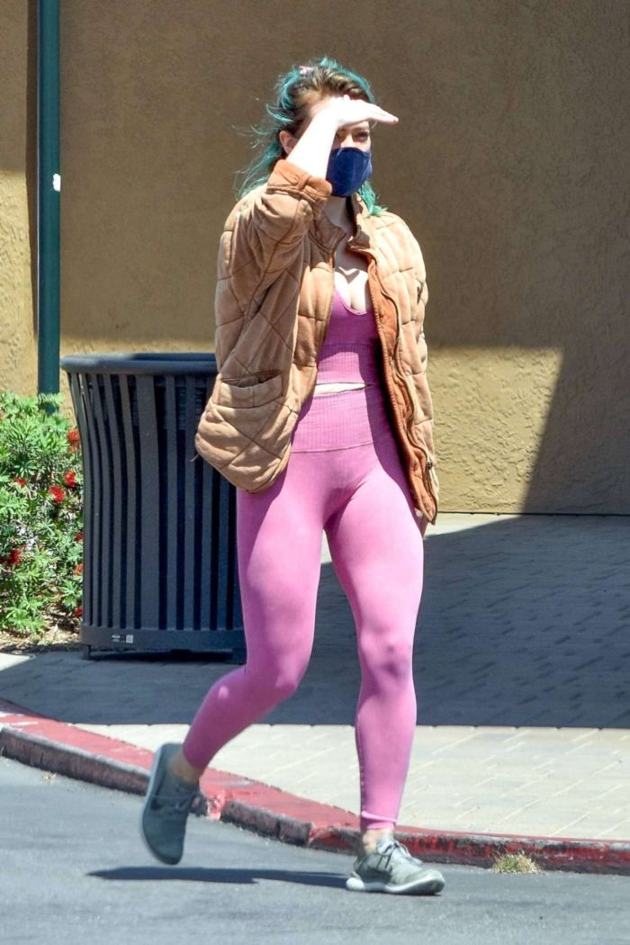 Hilary Duff Candids In Leggings And Low-Cut Top At Trader Joe's In Studio City
