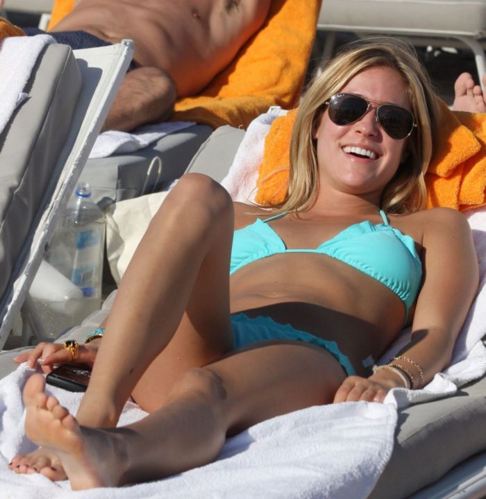 Kristin Cavallari On A Bikini Vacation At The Beach